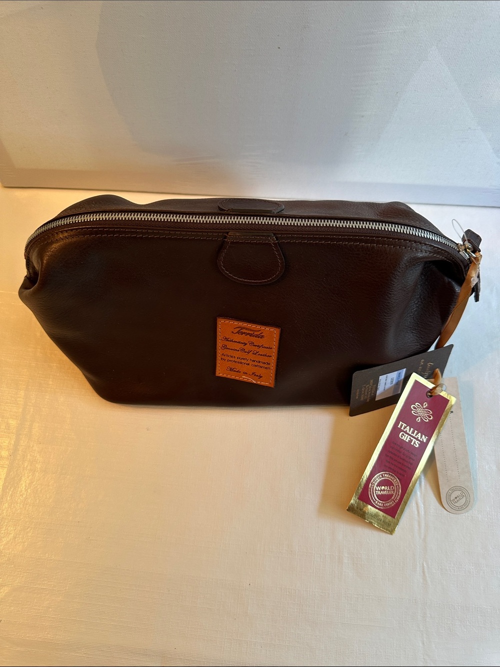 Terrida Genuine Calf Leather Toiletry Travel Bag Made in Italy Brown Zip Top NWT - Picture 2 of 14